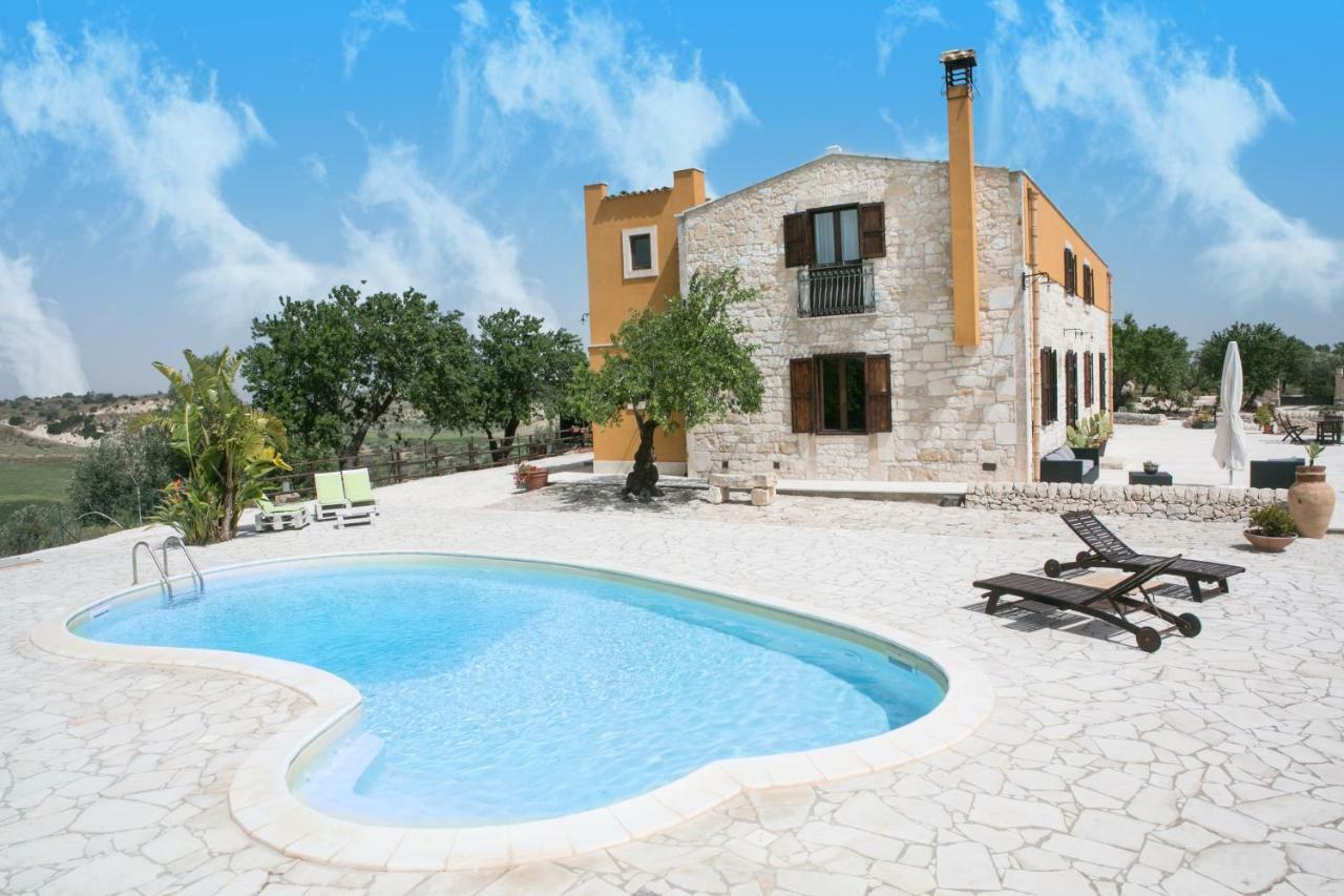 Villa Zammarra 卡萨马卡里 外观 照片