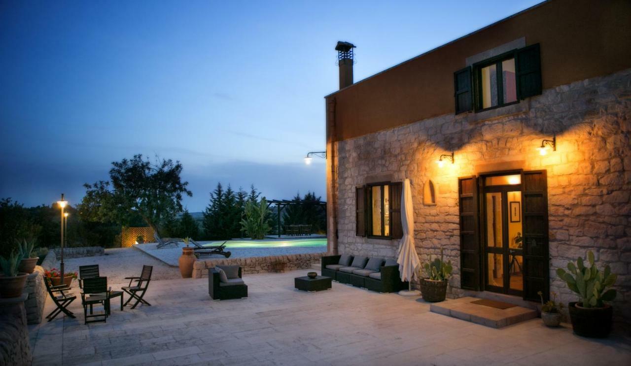 Villa Zammarra 卡萨马卡里 外观 照片